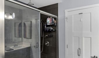 39 Thoreau Dr, Ashville, OH 43103