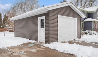 305 S Mingo St, Albion, MI 49224