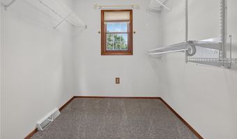 45319 Old Middle Ridge Rd, Amherst, OH 44001