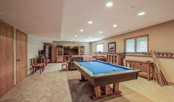 608 Ridgeview Way, Atkins, IA 52206