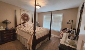5241 E Powerhouse Dr, Ammon, ID 83406