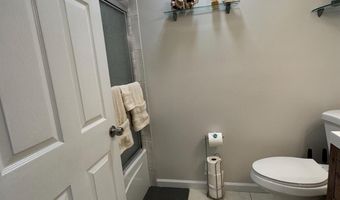 738 18th Ave 1st, Belmar, NJ 07719