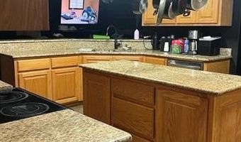 8105 N 428 Rd, Adair, OK 74330
