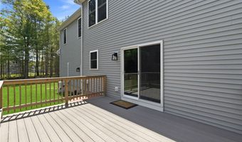 1 Cassidy Trl, Coventry, RI 02816