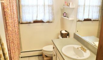 6280 Beacon St, Altoona, PA 16601