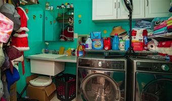 65 Indian Rings Rd, Big Timber, MT 59011