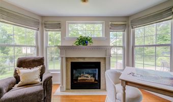 2505 Cassandra Marie Dr, Ballwin, MO 63021