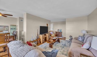 510 Deal Lake Dr 6B, Asbury Park, NJ 07712
