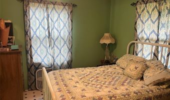 621 County Road 3313, De Kalb, TX 75559
