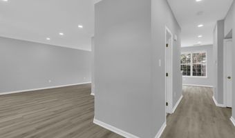 20465 WALSHEID Ter, Ashburn, VA 20147