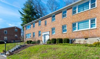 76 Heritage Hill Rd APT C, New Canaan, CT 06840