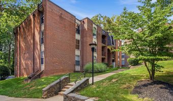 3318 WOODBURN VILLAGE Dr T3, Annandale, VA 22003