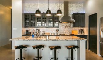 5735 University Blvd SE, Albuquerque, NM 87106