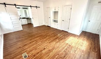 20 Meadow Wood Cir, Arab, AL 35016