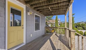 21 E 9th St, Barnegat Light, NJ 08006