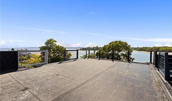388 Sea View Dr, Warwick, RI 02889