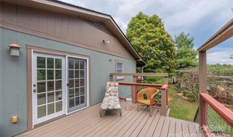 17 Red Oak Ln, Alexander, NC 28701