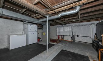 1021 East Blvd, Aurora, OH 44202