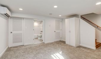 526 N PAYNE St, Alexandria, VA 22314