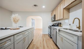 3114 Scarlet Oak Ave, Las Vegas, NV 89104