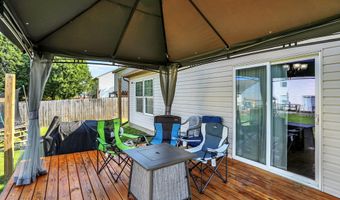 8426 Fort Sumter Dr, Indianapolis, IN 46227