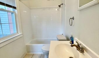 7347 WISCONSIN Ave 303, Bethesda, MD 20814