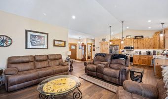 80 Parkland Dr, Blanchard, ID 83804