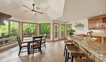 1210 E Rolling Hills Dr, Augusta, KS 67010