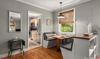 73 Fair Oaks Rd, Arden, NC 28704