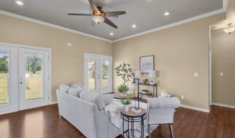 68 Country Hill Rd, Ardmore, OK 73401