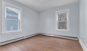 135 Illinois St 2, Central Falls, RI 02863