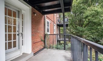 4906 29TH Rd S B2, Arlington, VA 22206