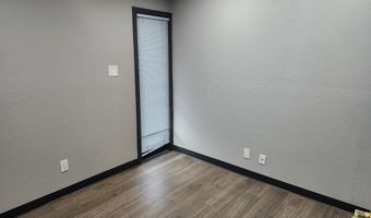 608 CHAMA St NE, Albuquerque, NM 87108