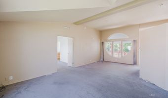 222 8th St, Carlin, NV 89822