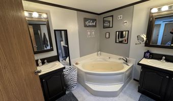 40 Upper Prairie Dog Rd, Banner, WY 82832
