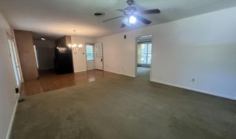 1522 Chris Dr, Benton, AR 72015