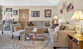 103 Greenwich Dr, Albany, NY 12203