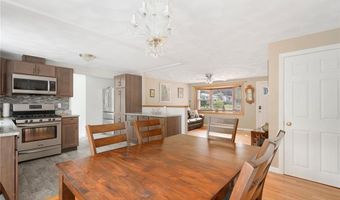 18 Jade Rd, Coventry, RI 02816