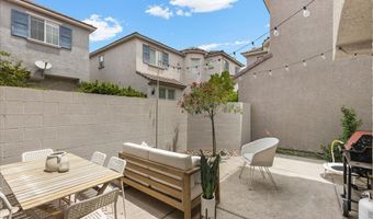 2182 Cast Pebble Dr, Las Vegas, NV 89135