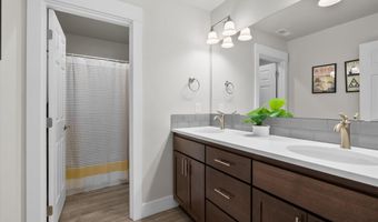 20571 Rolen Ave, Bend, OR 97702