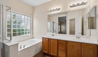 4533 E GLENEAGLE Dr, Chandler, AZ 85249