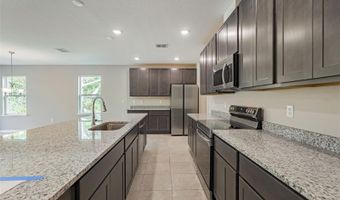 12899 FLORIDA Ave, Astatula, FL 34705