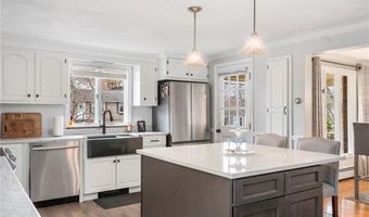 166 Gervais St, Coventry, RI 02816