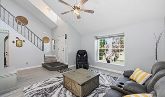 275 Inland Cir, Avon, IN 46123