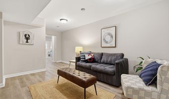 1848 CARRIAGE Dr, Annapolis, MD 21401