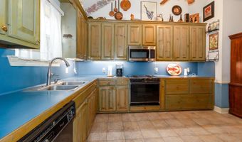 11918 Spring Meadow Dr, Baton Rouge, LA 70818