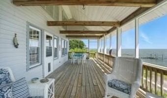 184 Tabernacle Ln, Aydlett, NC 27916