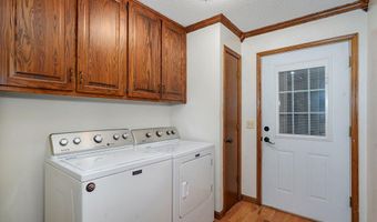 19038 Farm Road 2020, Aurora, MO 65605