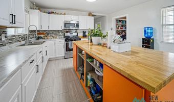 1213 Smedley Rd, Carlsbad, NM 88220