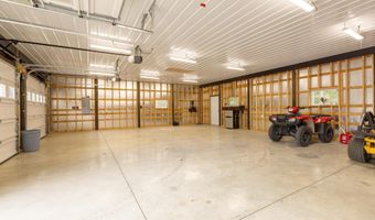 9045 E Pine Rd, Bloomfield, IN 47424